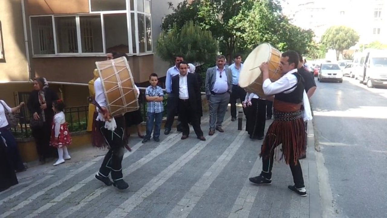 Asker Davul Zurnacı